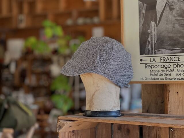 春風

・TATAMIZE "WORK CAP"
size M
col  千鳥綿麻
price ¥9900
Made in Sendai Japan

#tatamizebarnshelf